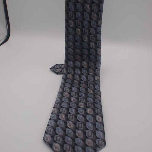 Arrow Necktie - Picture 1 of 1